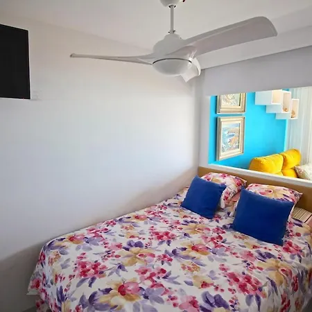 First Line Muchavista & Pool Appartement